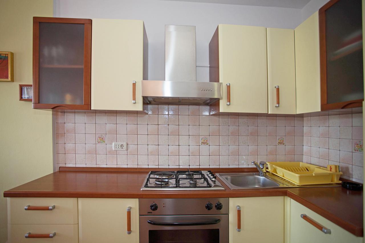Apartment Pia 罗维尼 外观 照片